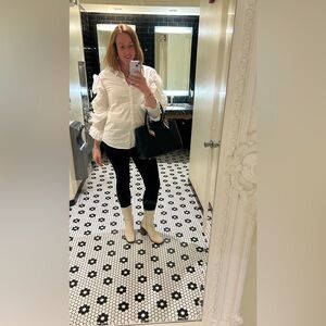 Meet your Posher, Mary